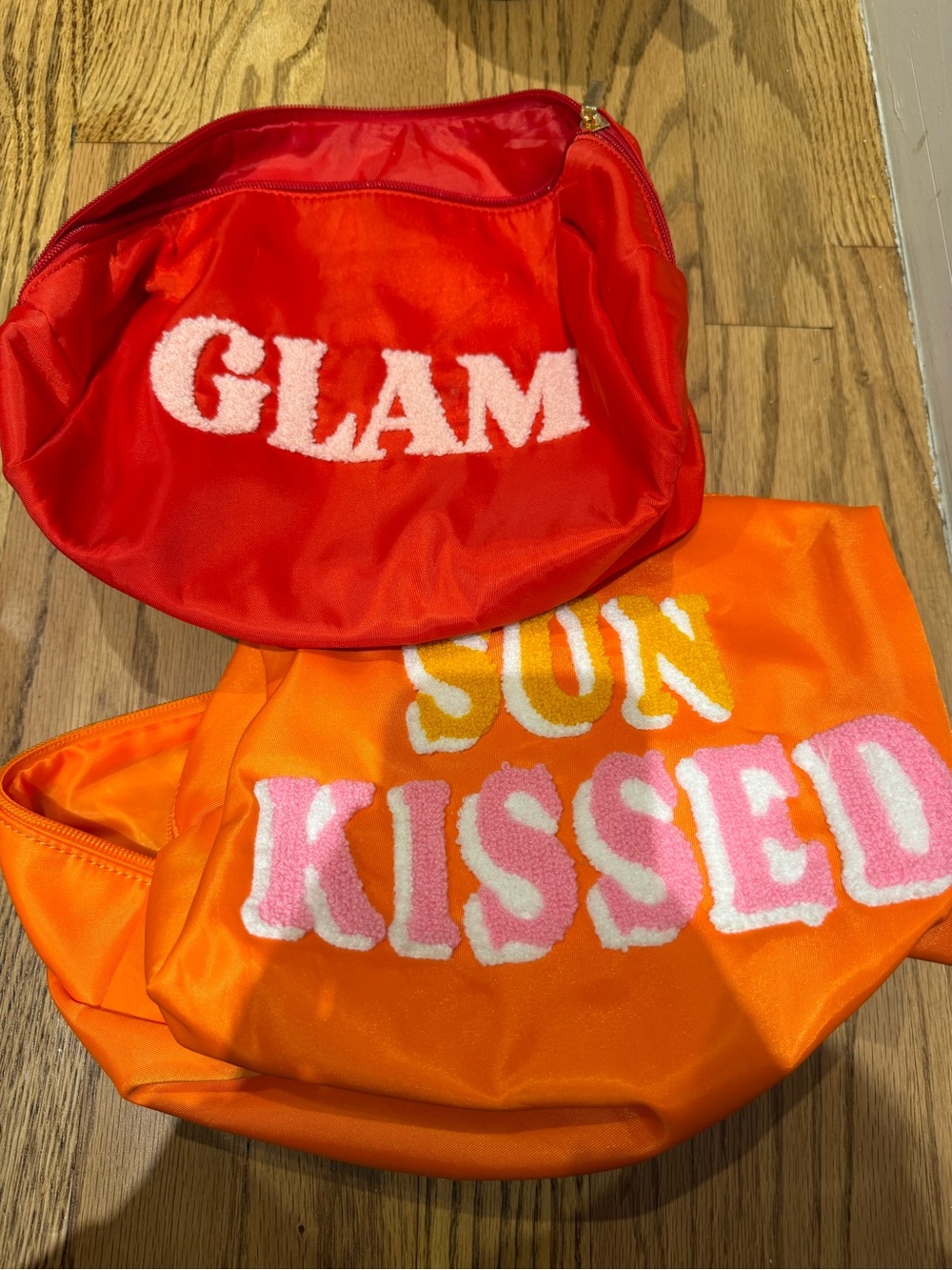 2 shiraleah pouches